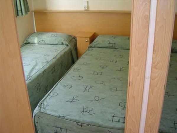 Camping Resort-Bungalow Park Mas Patoxas Pals Bagian luar foto